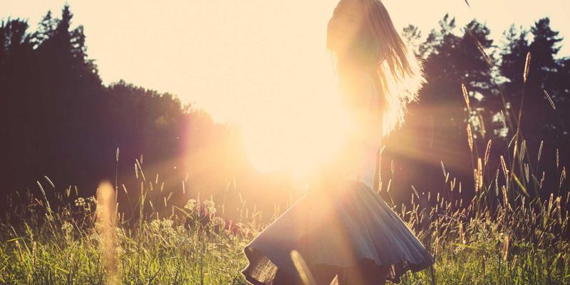 域名注册入门指南:从网站建设到云服务器与企业邮箱的完整起点